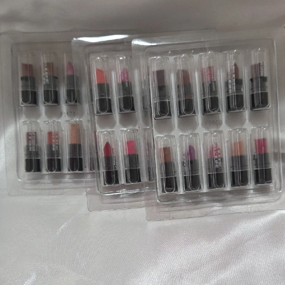 3 pkg of 10 Avon Travel Lipstick Collection - Bold Reds and Pinks